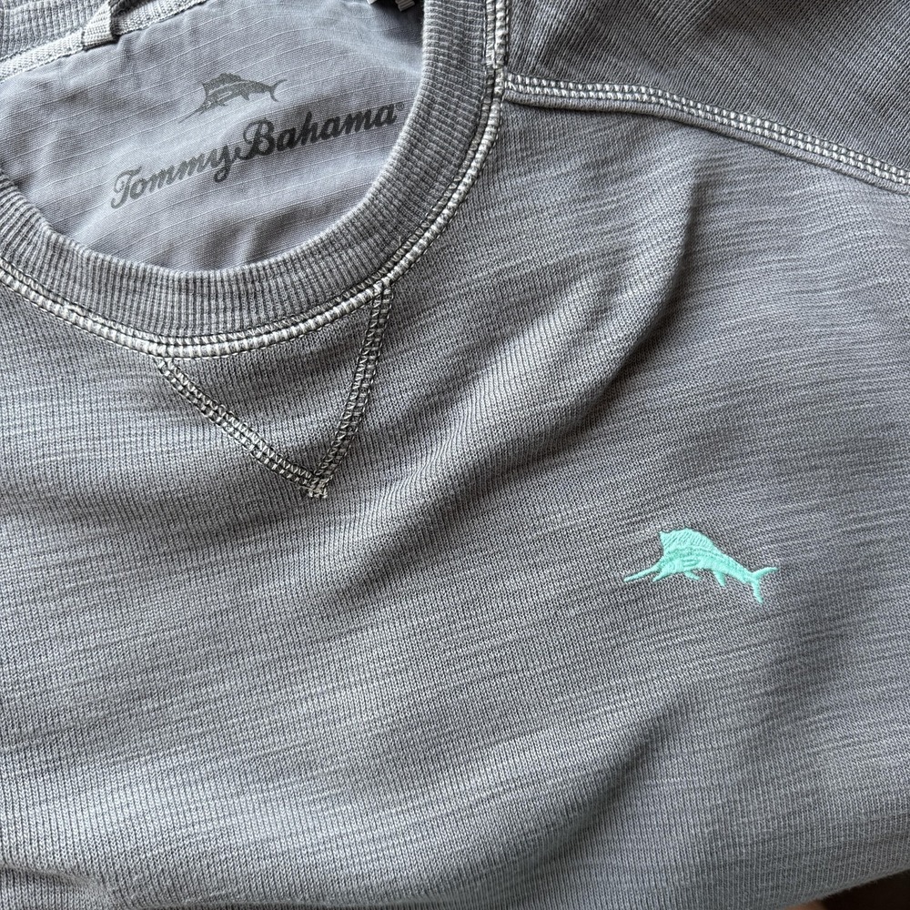 Tommy Bahama Sweater Mens Small Gray Crewneck Pullover‎ Marlin Logo Lightweight - Picture 6 of 6